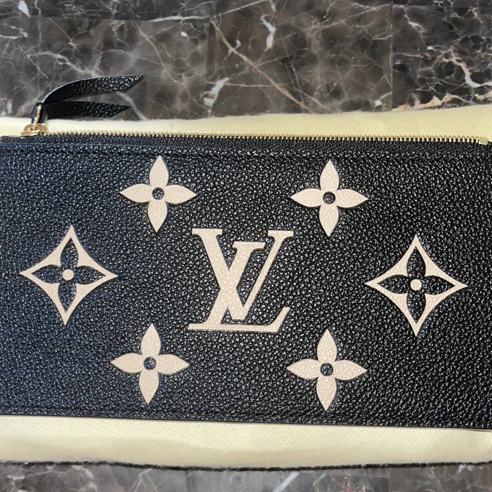 Louis Vuitton zipper pouch